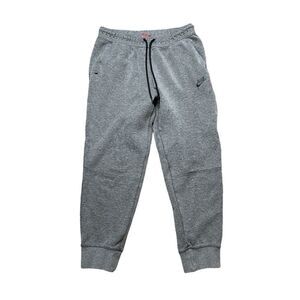 NIKE Tech Fleece Jogger Gray Size Medium Womens